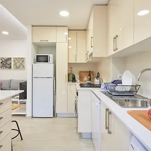 Appartement Light With Amazing Balcony, By Timecooler, Lisboa